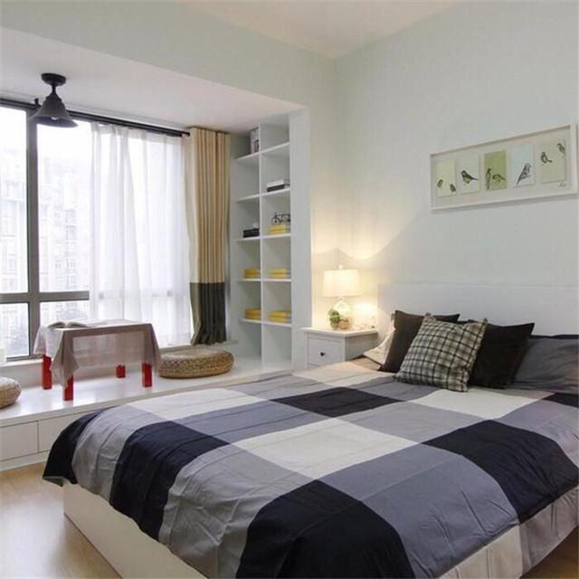 广州15平米卧室装修设计的相关图片