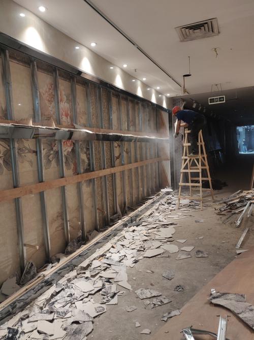广州展厅装修工程施工的相关图片