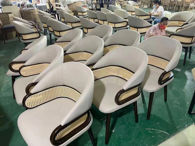 广州装修座椅加工的相关图片